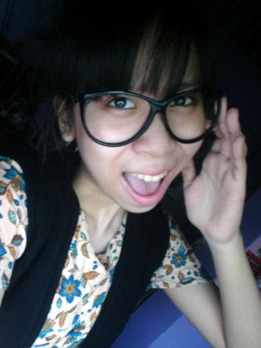 ill teach you a lesson  - my picture is like a teacher who are trying to solve class problem hahaha. anyways, i want to teach and i want to try to be a teacher. how do you like my picture. do i look like a teacher already?