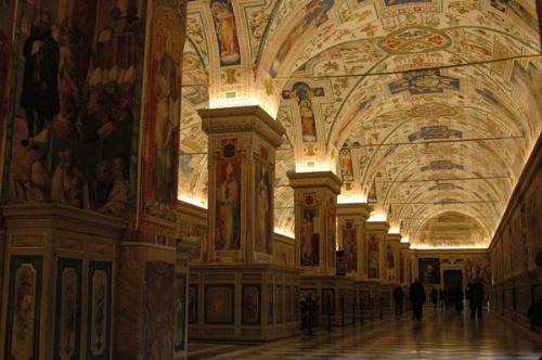 travel - Vatican museums established in 1506 are the museums displaying work of art and sculpture in the Vatican city.
