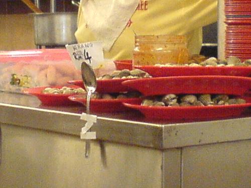 Cheap and creative ads - The owner of this shop has come up with a cheap and creative way to advertise his sea shell food business. $4 per plate?.No maintenance and subscription fees.No wonder advertiser are losing huge amount of money nowadays.