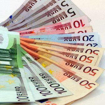 Euro's - Examples of the euro currency..