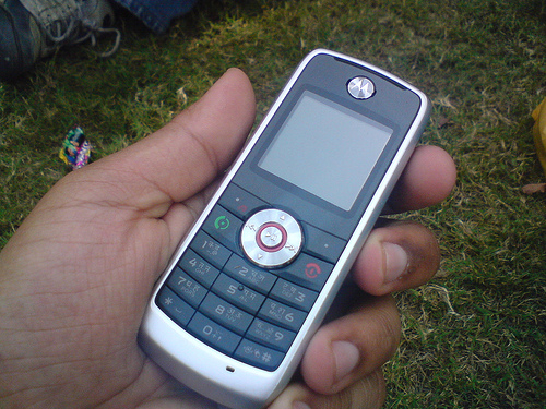 Motorola W230 Mobile Phone - I just got this picture from flckers.com
