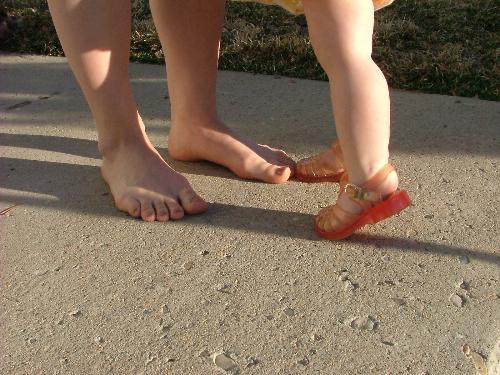 feet - mom and baby feet