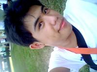 Sitting while picture taking! - hahahahahhahahahhahahahahaha It doesn't make sense?