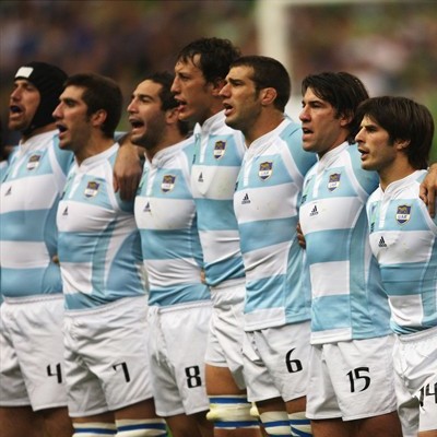 Rugby - Pumas, cantando el himno nacional argentino