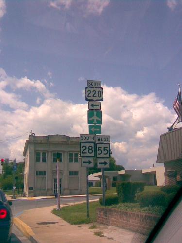 which way? - This is the sign board that we passed when we had our road trip. I just thought of taking a picture of the direction signages that we saw since these are the ones that tell us which road is which.