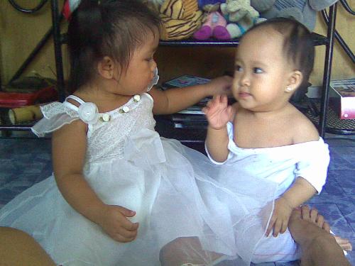 my baby&#039;s socialization - with baby julia