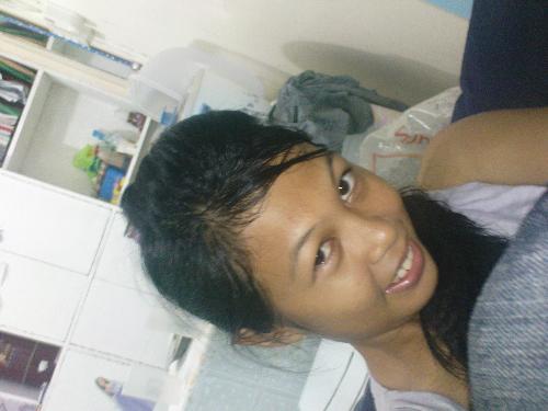 8z mE.. - ..dis is mAh physicAl appEarAnz.!!. aHEhehe..uhMm. . jUS gEt tO knOW mE bEtAh. .