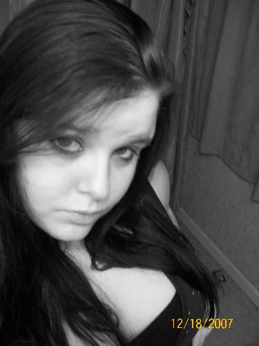me - me again. aha. i like this pic