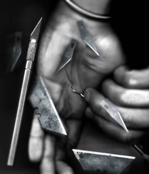 Cutting - various razors and cutting supplies