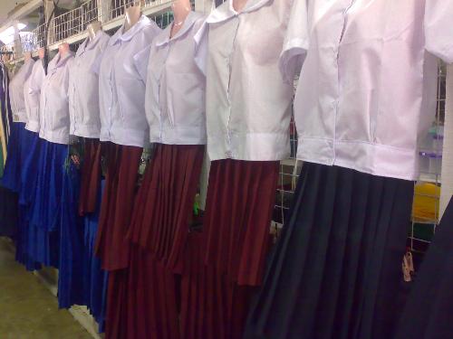 shopping - school uniforms