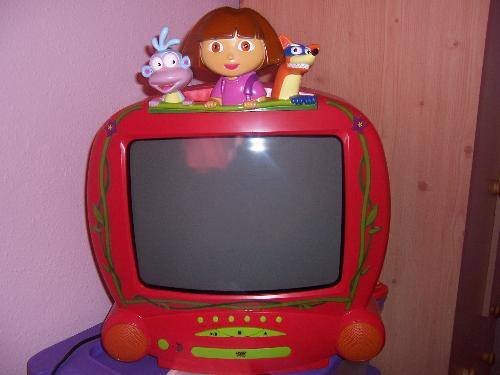 Daughters late christmas pressie! - Dora the explorer tv