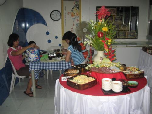 the centerpiece - thispics was our centerpiece during our 3rd year anniversary.