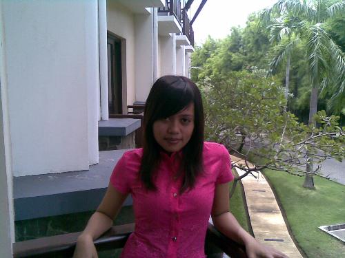 cewek - pretty or ugly ?
