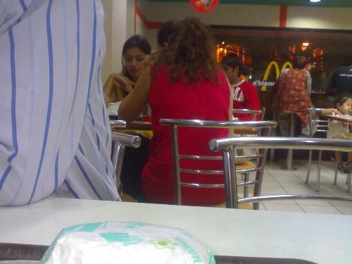 We are trying to capture a gal in Mc Donalds - Hey, This is the pic in Mc DOnalds we are trying to capture a gals pic. we are very naughty man