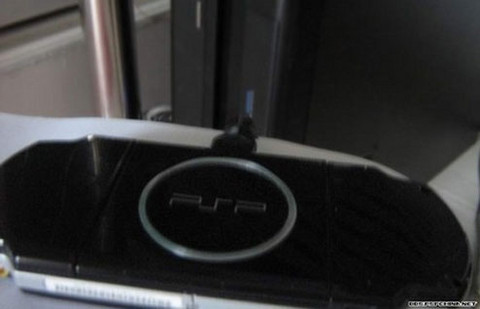 The New Black PSP 3000 - this is the picture of the new black PSP 3000, it will have lots of new cool features when released