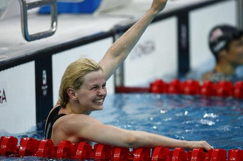 the athlete are in a rest - they are the athlete in the swimming.they are so good at it. lol