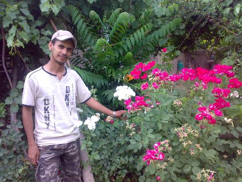 TN2 Trip .. - Also this photo has taken in hussanin friend's home ....