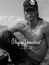 Fernando Torres in modelling job - His gorgeous face and body have landed him modelling jobs such as Pepe Jeans Campaign