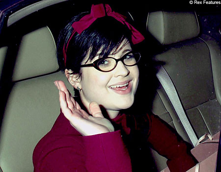 kelly osbourne - kelly also wears glasses