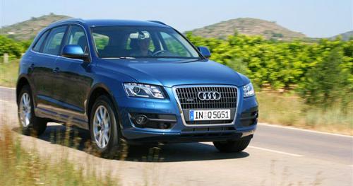 Audi Q5 - a Nice Machine, Very Good in Road, the audi Q5 is the little sister of the Q7.
