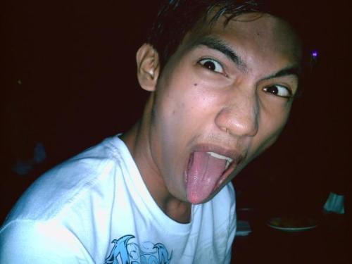 GrrrrrrrrRRRRrrr...^,..,^ - gm\\asdkfnkad