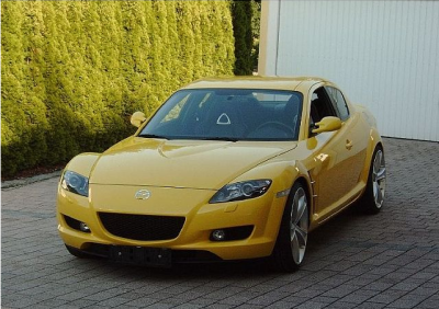 Mazda RX-8 - Pretty yellow Mazda RX8