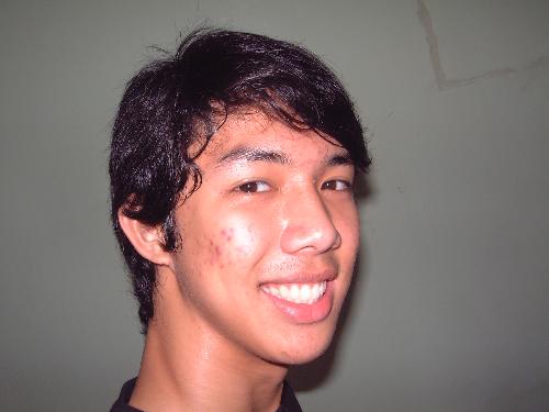 PICTURE TIME!!!~just woke up... - My wake-up time - got the silly idea of doing this...