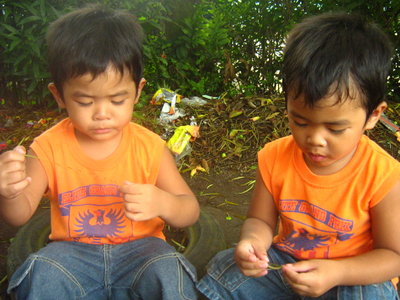 Twin magic - How could they ever be so alike when the first is handsomer than the latter but the latter is more charming than the first? But one thing is sure they are both adorable and are both very much loved by us!