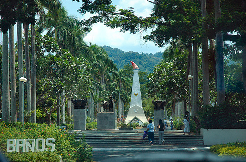 'kwek-kwek' tower - this is the new site in uplb..kwek-kwek..