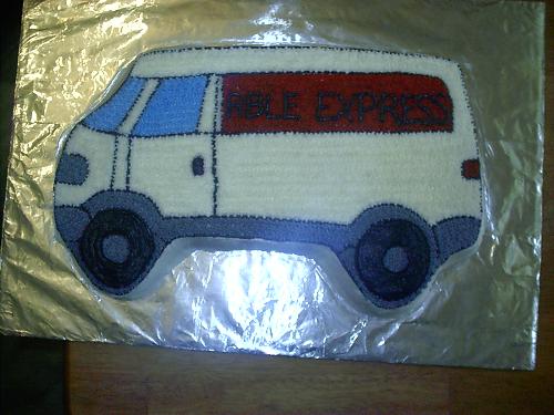 here is a photograph of a van cake that i made.... - here is a photograph of a van cake that i made...
