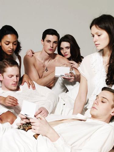 Nintendo DS Lite - what do you think of this picture??