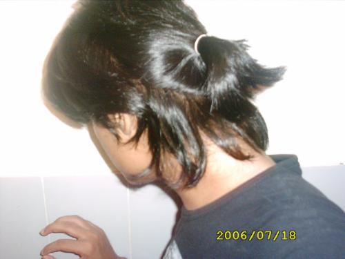 dats me (H) - long hair (H)