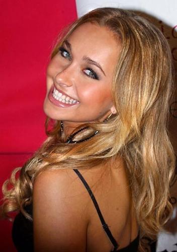 Heroes TV Series - Claire Bennet is a former cheerleader who has the ability to regenerate. Claire Bennet's adoptive father is Noah Bennet. When attending Union Wells High School, she was friends with Zach and (more or less) Jackie Wilcox. Claire Bennet is played by the actress Hayden Panettiere.