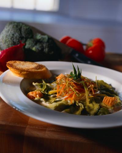 Food Presentation - Is food tastier if it looks better on the plate? Food Presentation - Is food tastier if it looks better on the plate?