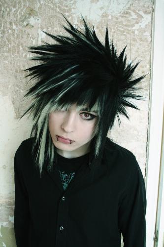 Chris Dakota!!!!!!!! - Chris Dakota is an emo boy!!!