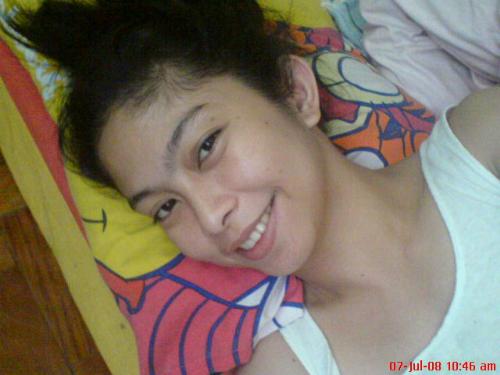 loves to sleep - just woke up...it was a nice feeling when you were able to sleep after a long day of work