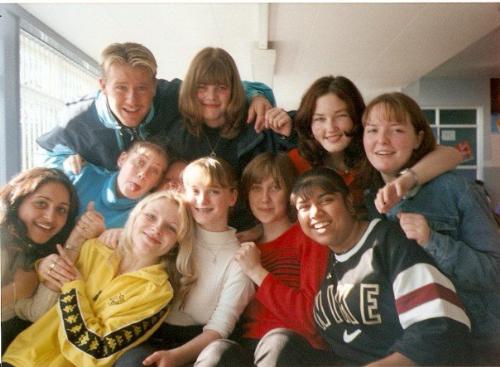 the good old days - piccy of us chillin in the refectory at college what a fantastic time that was definately go back if i could!!