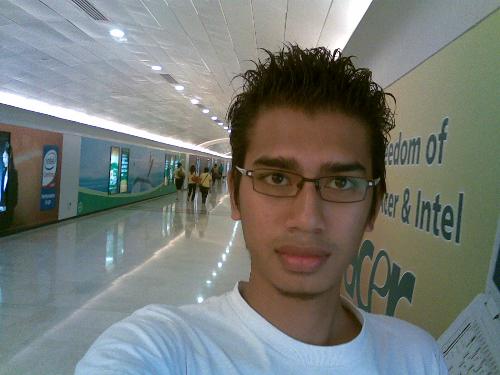 it's me!!! - this is me taking picture at KLCC Kuala Lumpur on June 2008
