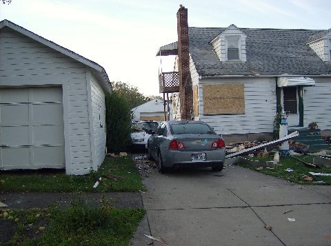 Girard Ohio Explosion - This is a picture from a gas leak explosion in Girard Ohio Girard Ohio Explosion - This is a picture from a gas leak explosion in Girard Ohio