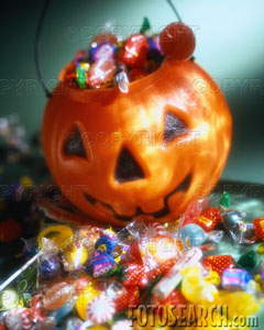 Delicious Halloween Candy - This all looks so good. If I buy it now I wonder if it will still be around for Halloween. It is only September 21 and there is still a bit of time before Halloween is here.