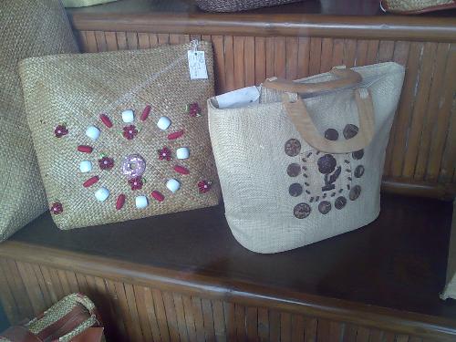 shopping - a beatiful native bag