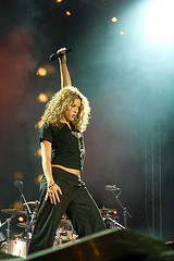 Shakira... - ..........................