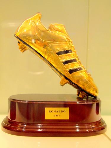 Ronaldo's Golden Boot - 1997 golden boot winner i.e the player who has the highest number of goals in the tournment