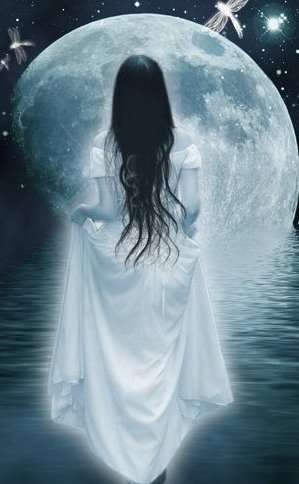 Moon Goddess - I like photos of goddesses. This one is a Moon Goddess.