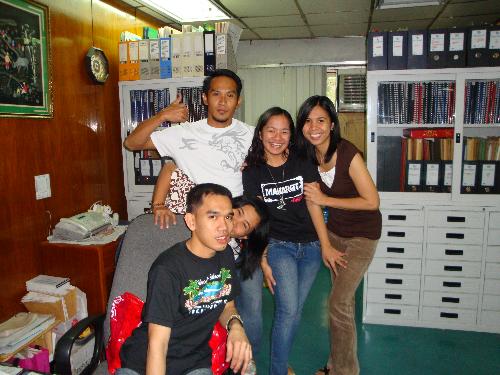at the office - ate gie playing a prank on harim