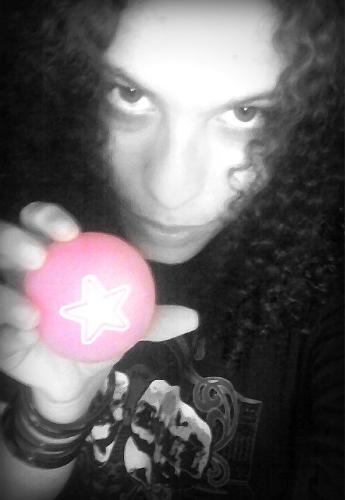 SocialVibe - Me with my SocialVibe pink ball =]