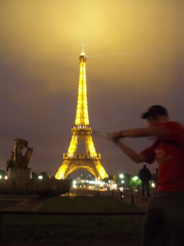 eiffel tower 4 - see how i hit eiffel tower???!!!