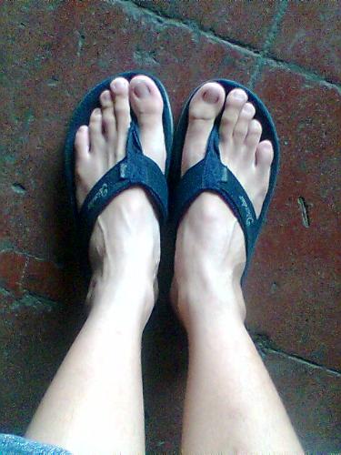 Slipper - Slipper is widely use here in the philippines for it is affordable, comfortable and very convinient . Slipper - Slipper is widely use here in the philippines for it is affordable, comfortable and very convinient .