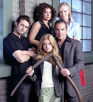 The Cast of Dead Like ME - The main characters/cast of the Showtime series Dead Like Me
