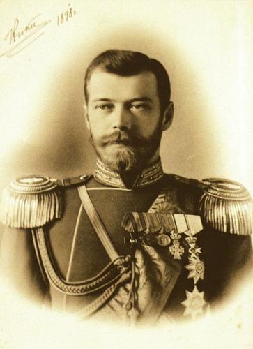 nikolai alexandrovich romanov - the last tsar of russia,killed by russian red october revolutionist,vladimir lenin